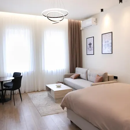 Prestige Center Free Parking Σαράγεβο